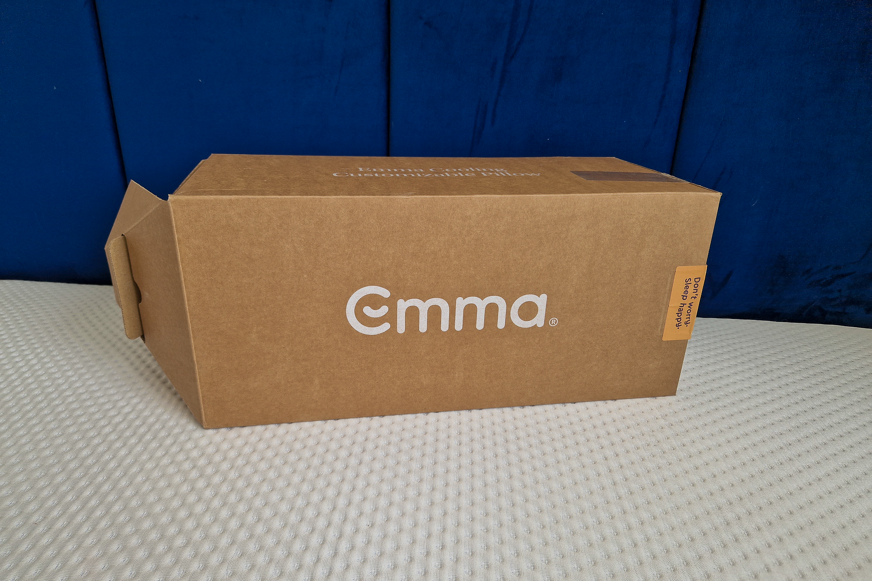 emma pillow box